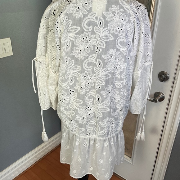 Anthropologie Maeve White Eyelet Romantic Ruffle Kimono Resortwear Cruise Travel - Picture 6 of 9
